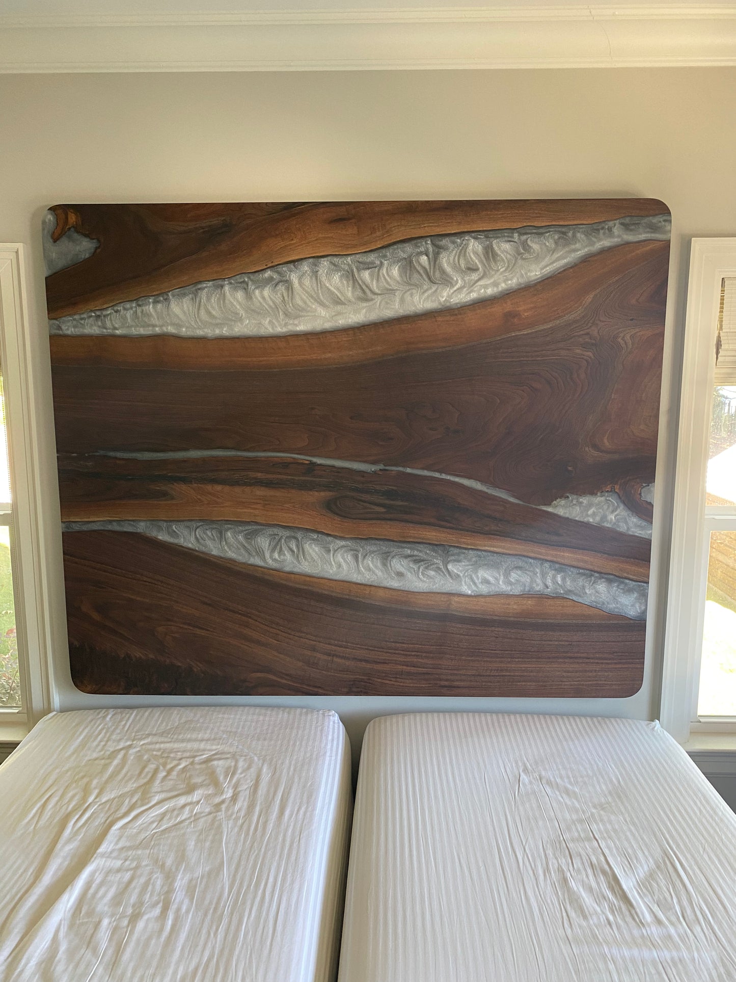 Custom Projects, Desks, Doors, Coffee Tables, Bar Tops, Islands, Entertainment centers, etc