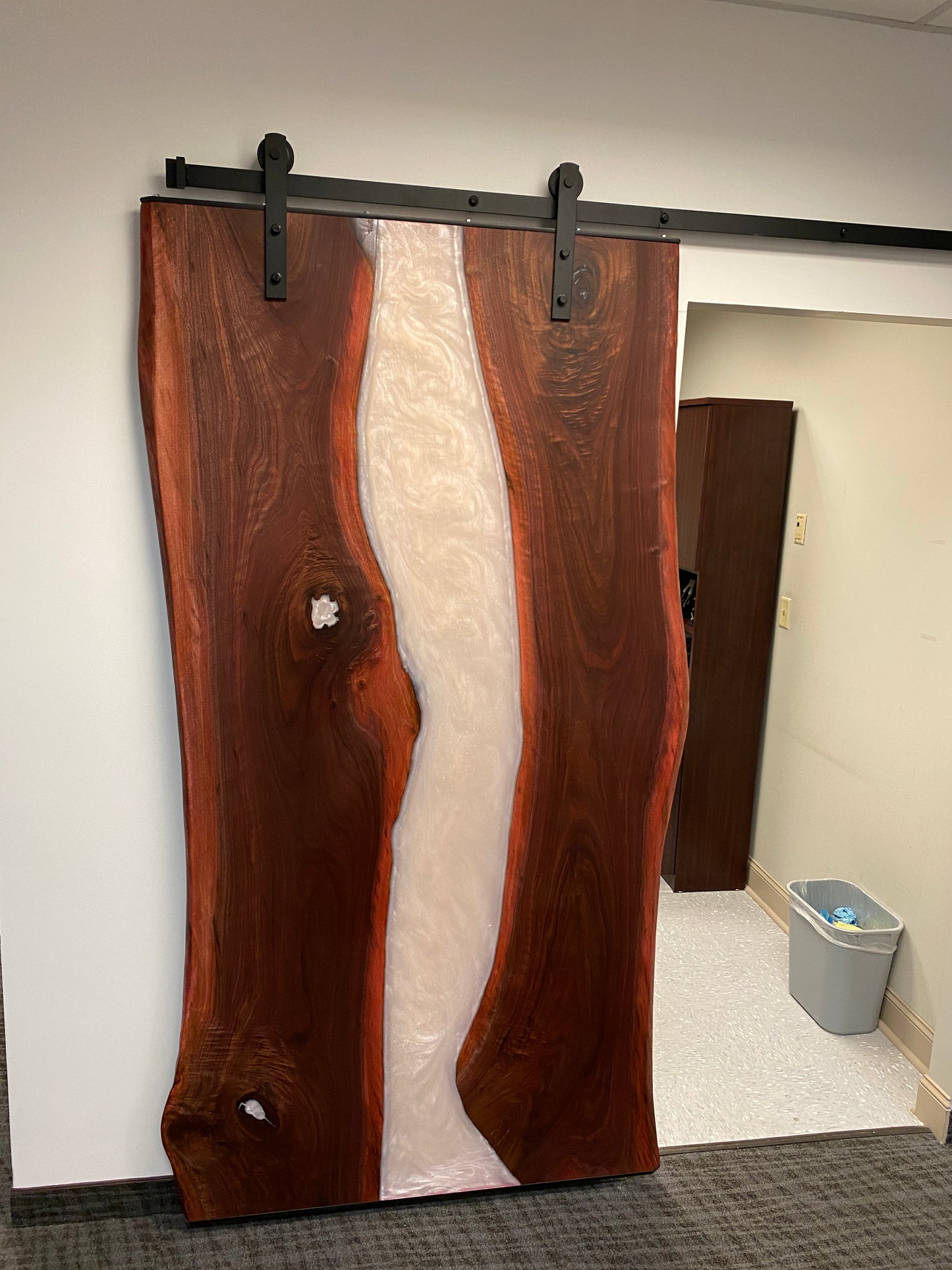 Custom Projects, Desks, Doors, Coffee Tables, Bar Tops, Islands, Entertainment centers, etc
