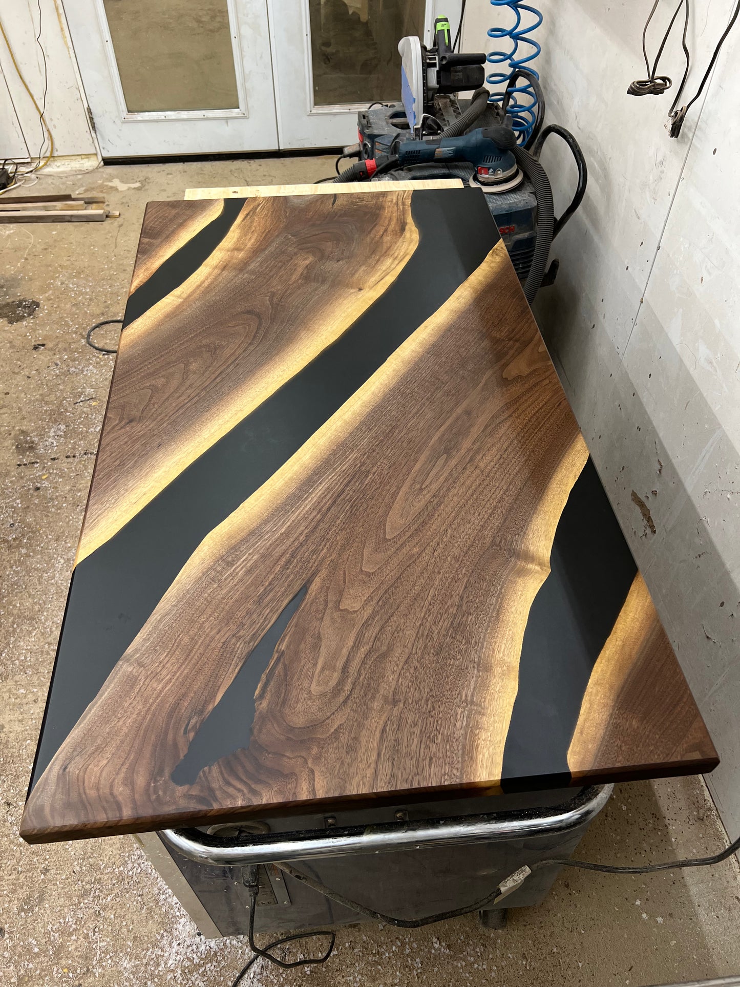 Custom Projects, Desks, Doors, Coffee Tables, Bar Tops, Islands, Entertainment centers, etc